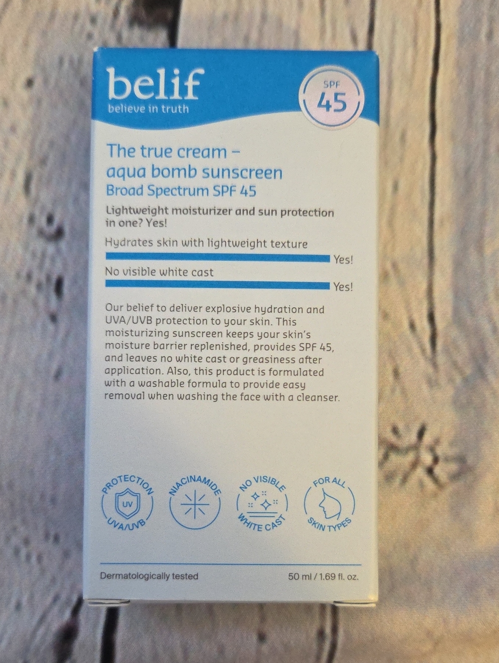 Belif Aqua Bomb Sunscreen SPF 45